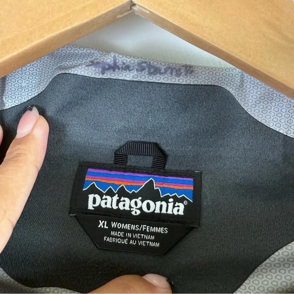 Patagonia Women's Torrentshell Jacket Style # 83807 NVYB Navy Blue Size XL - Picture 5 of 9